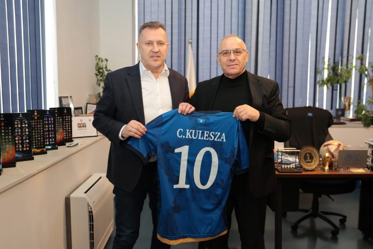 Ademi priti të parin e futbollit polak: Diskutim për bashkëpunim dhe zhvillim të futbollit