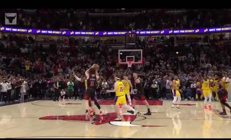 12 sekondat e ndeshjes së NBA-së që sot trazuan internetin