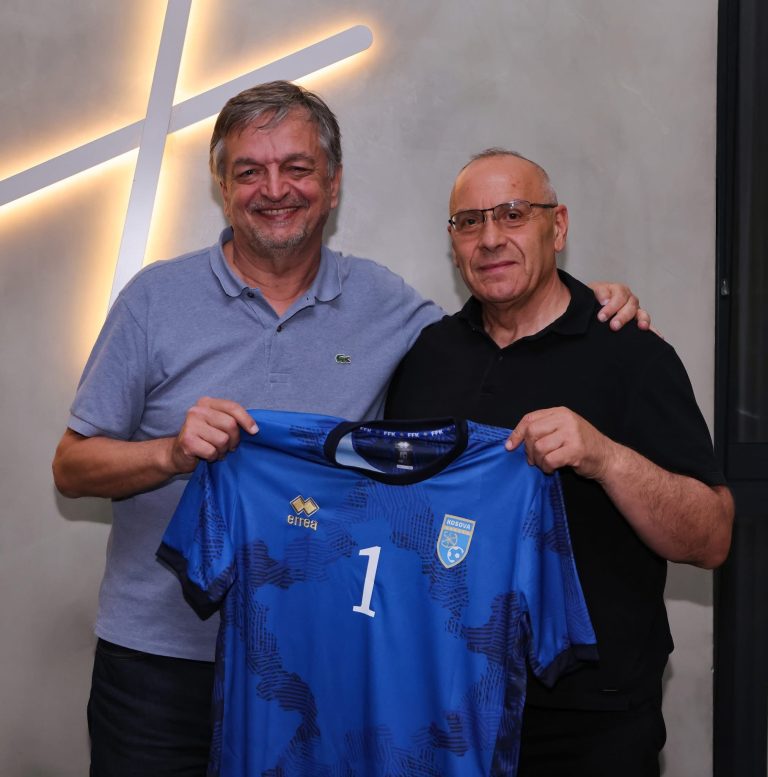 Me ftesë të Agim Ademit, Jérôme Champagne, miku i madh i futbollit të Kosovës, po viziton Prishtinën